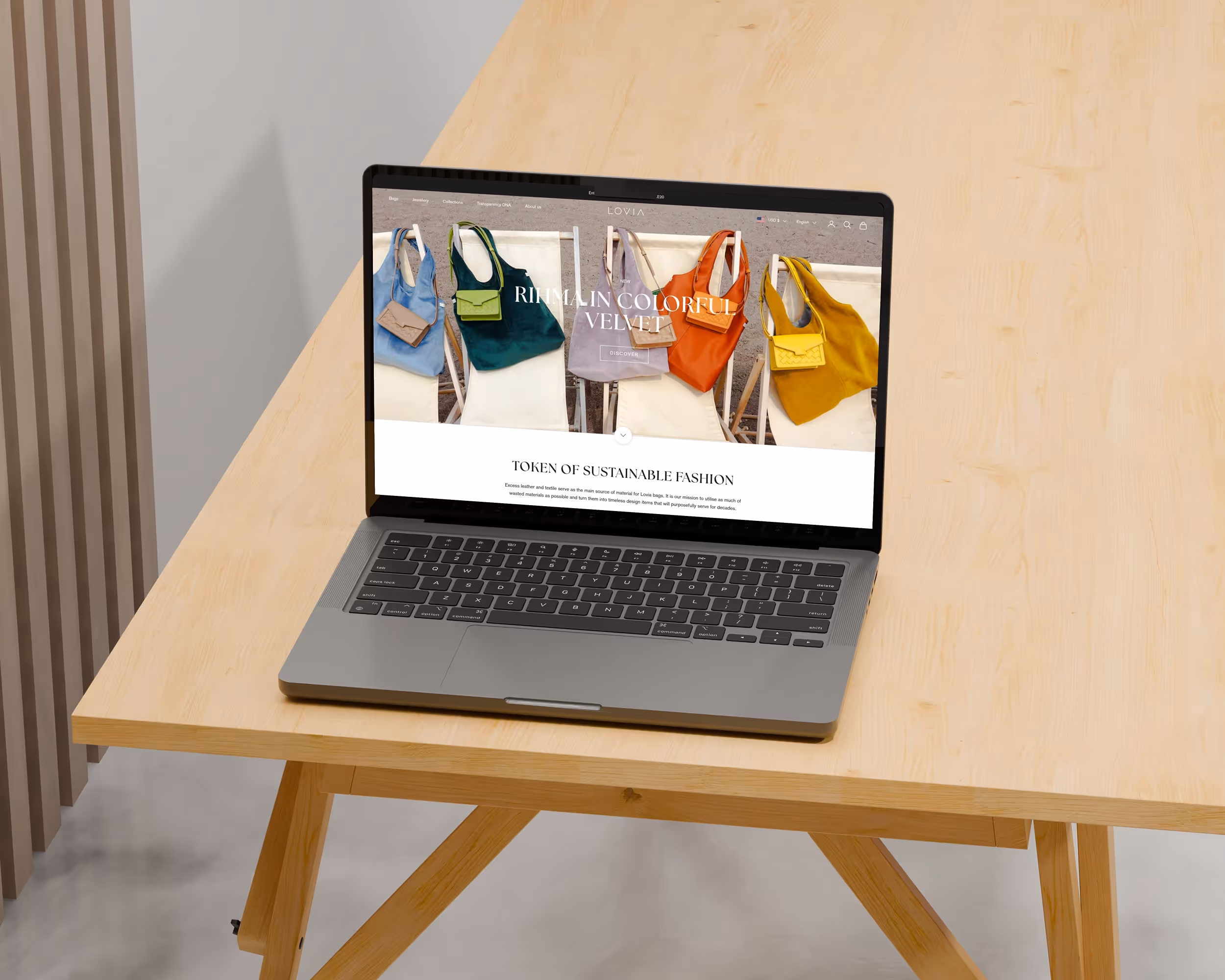 Lovia, Shopify-verkkokauppa